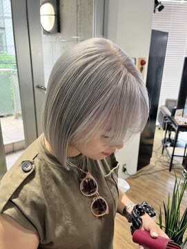 アルカナ 明治神宮前原宿(ARCANA) デザインカラー　インナーカラー　ハイライト　ケアブリーチ