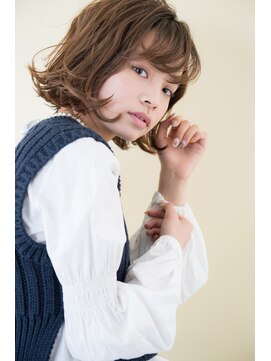 ワン 大船(ONE006) マッシュ/くびれヘア/ビタミンカラー/メルティーカラー/大船駅