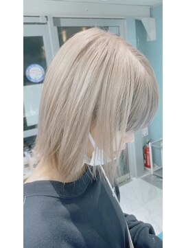 リーホリエ(Lee Horie) 【MOMOKA】ホワイトミルクティー