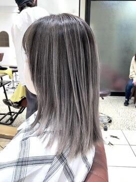 クアトログランシュ ひたちなか店(QUATRO×GranCieux) エアタッチバレイヤージュ【ひたちなか/バレイヤージュ】