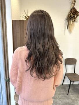 リベストバイジェービー 稲毛(li best. byjb) セミディ/シアーカラー/カール/姫カット【稲毛/稲毛駅】