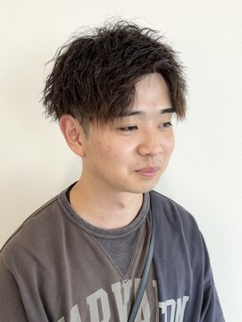 ライフイズ プレジャー 磐田中泉店(Life is… PLEASURE) ツイストスパイラルアップバング