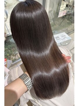 フォルテリノ ナゴヤ(FORTE Lino) 縮毛矯正×小顔