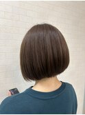 ショートボブ