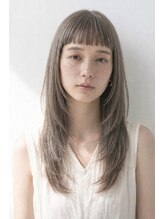 フィールエー レキシントンプラザ店(feel.a)&nbsp;透明感のあるロングレイヤー