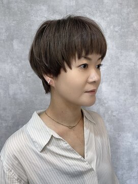 ウル(Ulu.) 大人のコンパクトマッシュショート/多摩センター/ベージュカラー