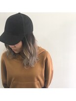 ルーツアイリー 心斎橋(ROOTS IRIE)&nbsp;10代20代30代◎グラデーション×シルバーアッシュ