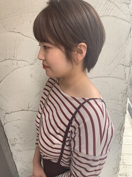 ジルバイジアン(JILL by GIEN) ショート お洒落ショート ブランジュ イルミナ 安田紗莉奈