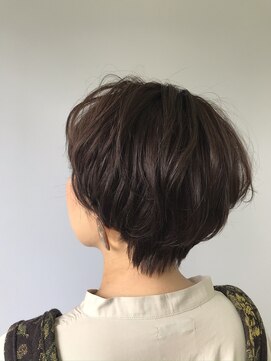 ジーニーズフォーシーズン (jenies4season) ふんわりショート