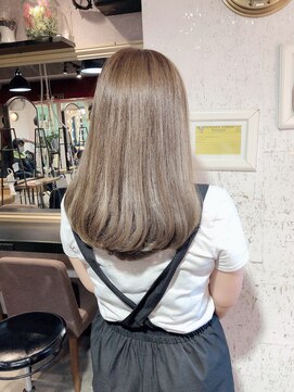 ロンド ルージュ 銀座店(Lond rouge) 赤みが気になる方におすすめのグレージュ