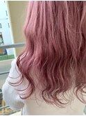 小顔セミウェットウェーブピンクベージュハイライトカラー