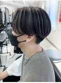 韓国風 メンズカット ツーブロック ハイライト センターパート