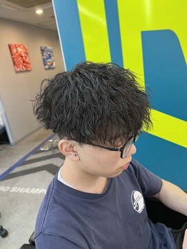 ダズルヘアラッシュ(DAZZLE hair RUSH) ～ツイストスパイラルパーマ～