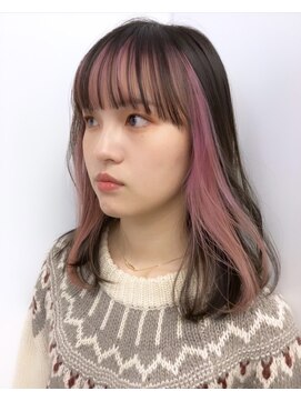 ユイツ フェイスフレーミングカラー×ペールピンク