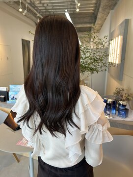 シダ(sida SAIIN) 【牧内】アッシュブラウン/ロングヘア/20代30代