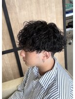 メンズギフト(men's GIFT)&nbsp;刈り上げツーブロック波巻きスパイラルパーマメンズマッシュ