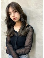 キイ ギンザ(k.e.y GINZA)&nbsp;オリーブグレージュ