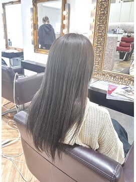 コワファースト  させぼ五番街店(COIFF1RST) オリーブグレーカラー