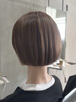 ラック(LUCK)&nbsp;白髪ぼかしハイライト/船橋/くすみベージュ/細めハイライト