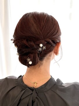 アンベリールフルー(EMBELLIR fleur) ボブでもアップスタイル可能です◎華やかシニオン