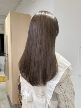 ロマリア 渋谷 渋谷宮益坂(Lomalia) 乾かすだけでキマる髪/馴染むハイトーンケアカラーベージュ