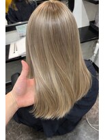 サロンドフィール(Salon de feel)&nbsp;ホワイトベージュ