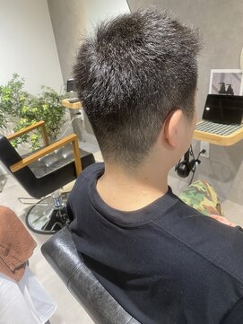 レジット 青物横丁(LEGIT) スキンフェード