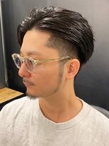テンダー 川崎(TENDER) 1096_黒髪フェザーショートツーブロックかきあげセンターパート