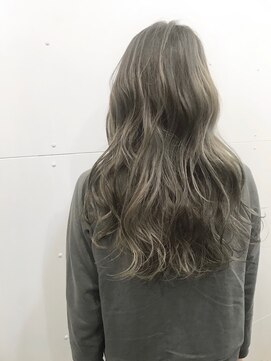 ラフ 原宿(L.a.a.g.f harajuku) グレージュ ハイライトカラー@原宿