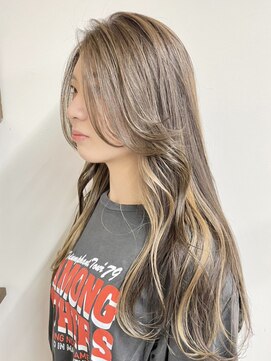 ベルクープス 天王寺店(Belle Coupes) 【BelleCoupes】ロングヘア インナーカラーミルクティーベージュ