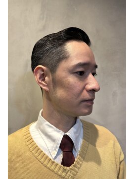 バーバーショップ フォーシーズン(BAR BER SHOP FOURSEASON) サイドパート/七三/ノーフェード