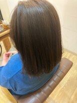 グランバイ アトリエドングリ(Grand × AtlierDonguri) お客様髪質改善データ1311(白髪染めと梅雨対策)