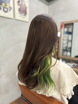 ヲタクに美容室は難しい。&nbsp;インナービビットグリーン