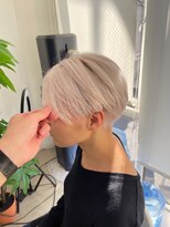 ロイス 渋谷(ROIS)&nbsp;ボブルフ/ネビージュ/小顔/ワンレン/スモーキーアッシュ[渋谷駅]