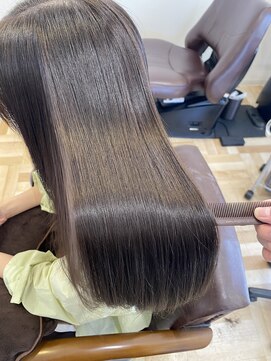 ルヴェール(Le Vert) サラツヤ感◎美髪縮毛矯正