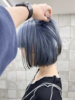 トゥコ(tuco)&nbsp;毛先　カラー　裾　デザイン　ブルー　ブラック　ボブ　ミニ