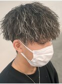 奈良men's縦落ちツイストスパイラルパーマホワイト