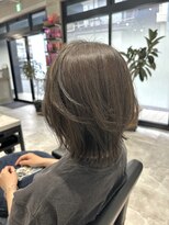 ネオ(neo.)&nbsp;くびれボブ/アッシュグレージュ/レイヤーボブ/透明感カラー