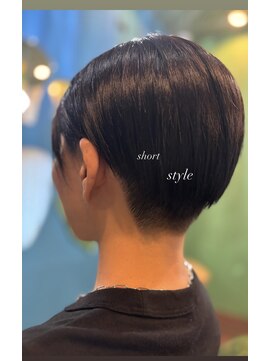 ハチ(.hachi) short style