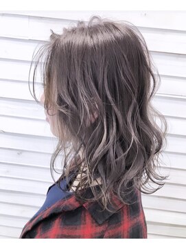 モアナ ルア バイ ヘッドライト 平塚店(Moana Lua by HEADLIGHT) デジタルパーマ#ハイライト#アッシュベージュ#大人可愛い