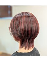 ウィスカーヘアー(whisker hair) ショートウルフ ピンクハイライト