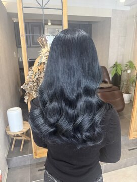 ニジヘアー(Nizi hair) ネイビーカラー