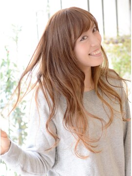 ドルチェッツァ(dolcezza) 大人可愛いロング♪ ハイトーンなグラデーションマット！