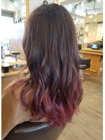 ルークス 中央林間(LOOOKS)&nbsp;赤いバレイヤージュのグラデーションstyle