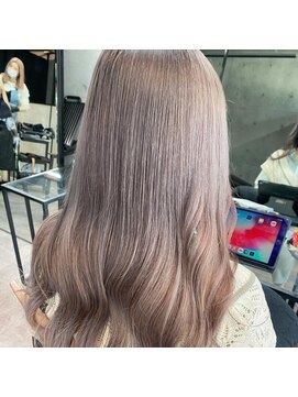 ルート 南堀江(route) 1度は憧れるミルクティカラー♪