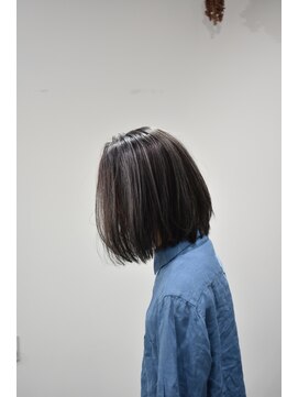 グラムヘアリゾート(gram Hair Resort) グレーカラー