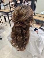 ミルクティー(Milk TEA)&nbsp;お呼ばれアレンジ☆ハーフアップ　1.Q.4