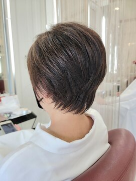 クオリス 赤塚店(QUALIS) 30代40代50代◎ウルフレイヤー/くびれ/丸み/ショートカット