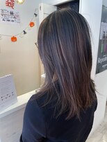 ミル(MILE.)&nbsp;セミロング＋ハイライト