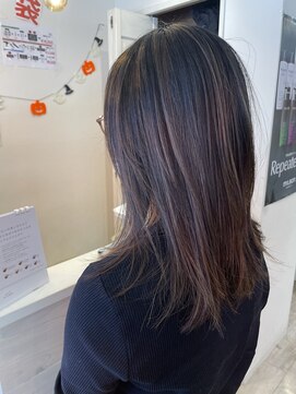 ミル(MILE.) セミロング＋ハイライト